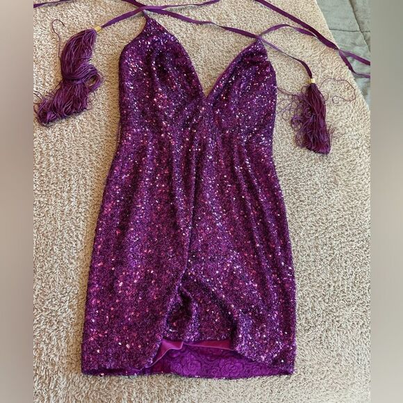 Helsi Toni Purple Sequin Halter Cocktail Party Mini Dress Size Small - Picture 3 of 8